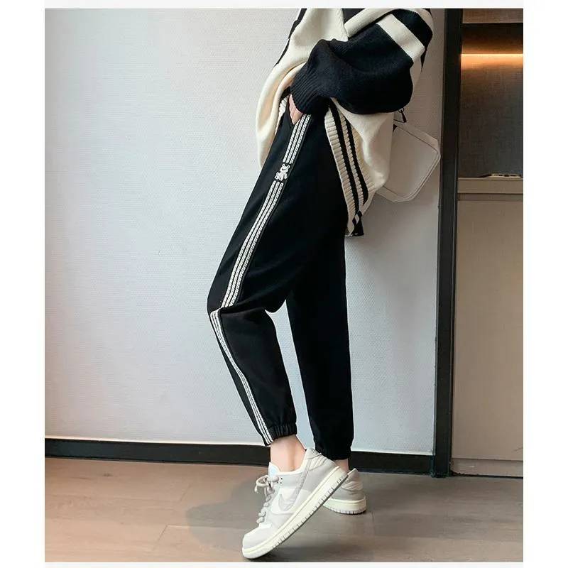 Casual Banana-Shaped Plus Sports Plus Velvet Loose Fit Sweatpants