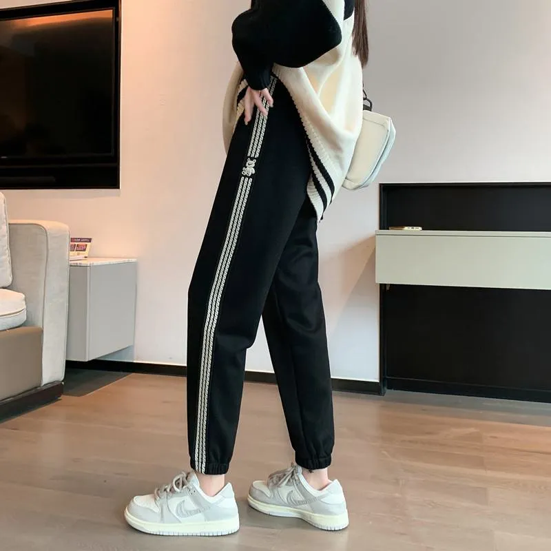 Casual Banana-Shaped Plus Sports Plus Velvet Loose Fit Sweatpants